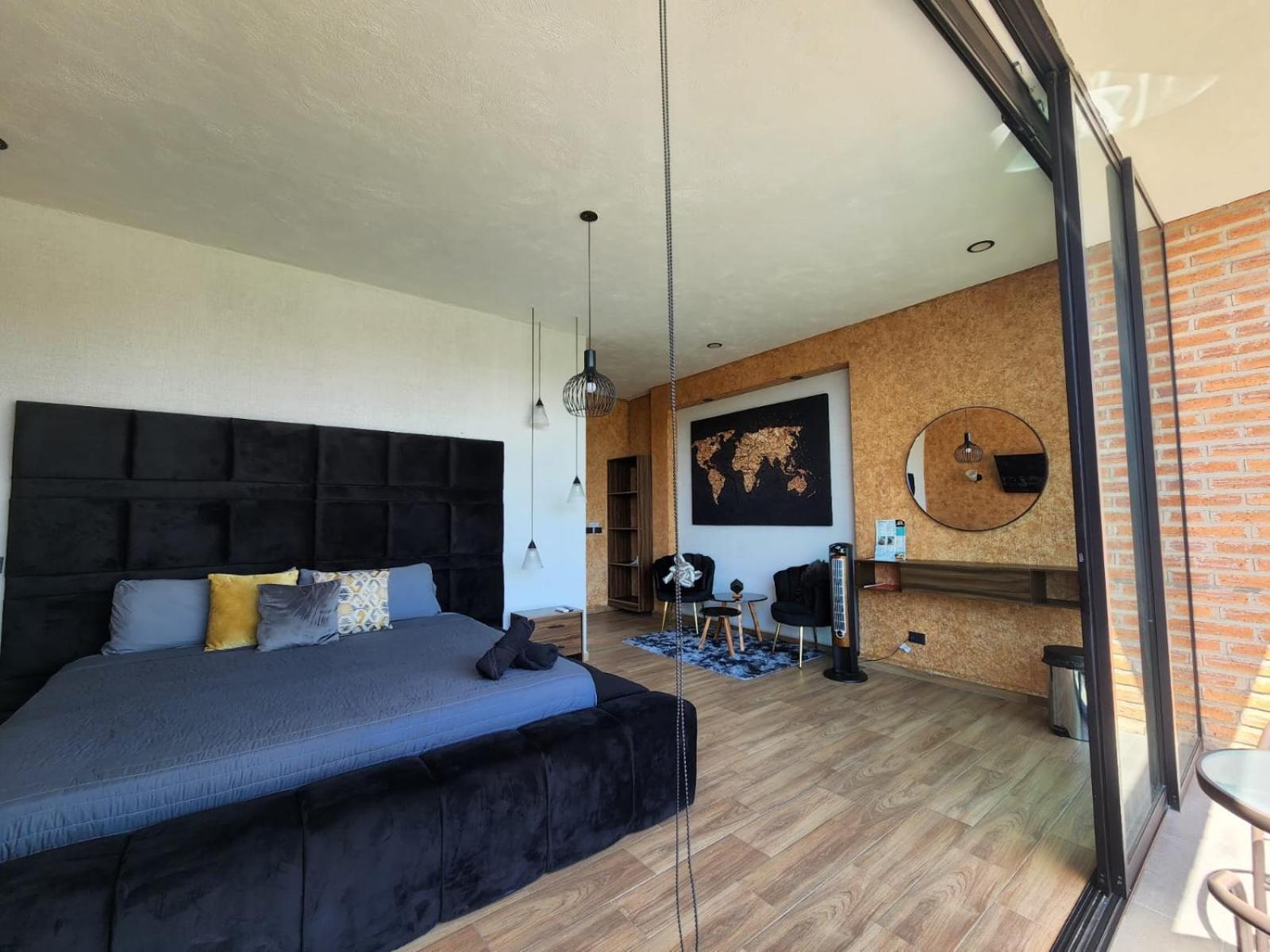 Suite En Tlaquepaque Centro กัวดาลาฮารา ภายนอก รูปภาพ
